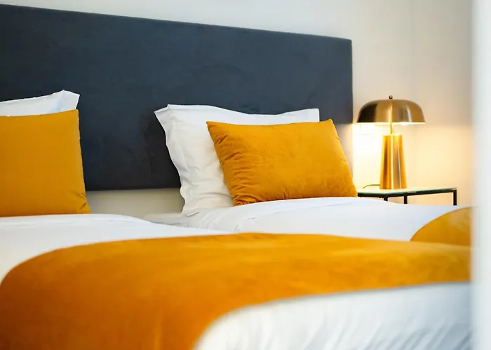 Gloria By Succeed 3*