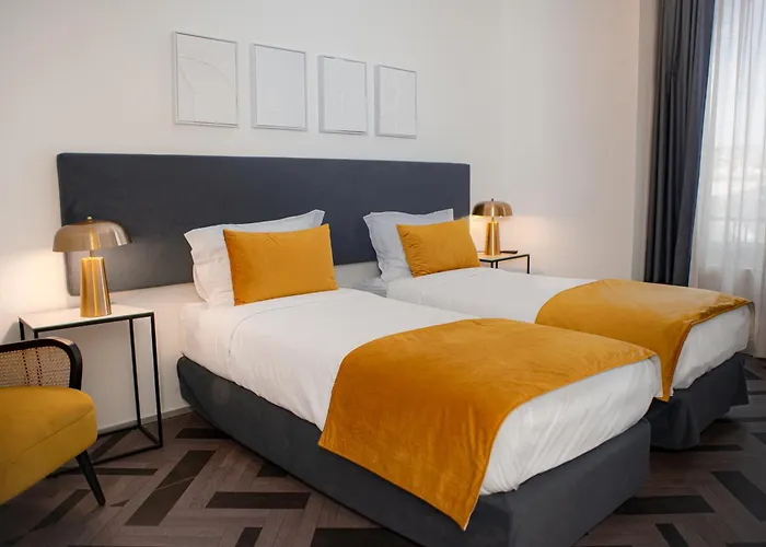 Hotel Gloria By Succeed