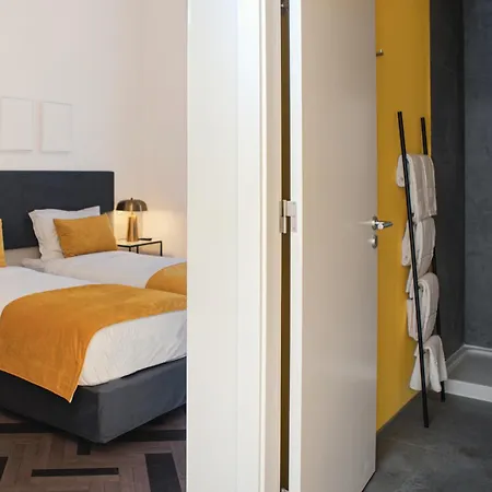 Hotel Gloria By Succeed